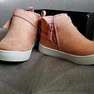 Dr Scholl's toddler low boots. Emma, Blush
